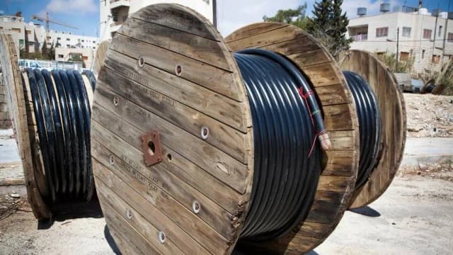 Wybór kabla WLZ: jak uniknąć kosztownych błędów w instalacji Wybór kabla WLZ: jak uniknąć kosztownych błędów w instalacji